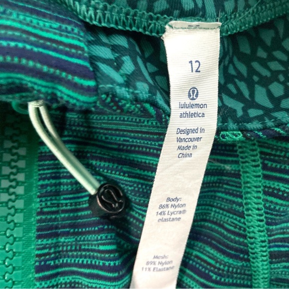 Lululemon Women's Green Define  Jacket - Picture 8 of 8